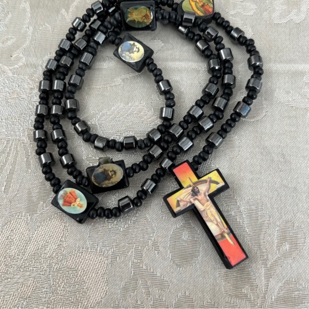 Rosary Necklace 18$